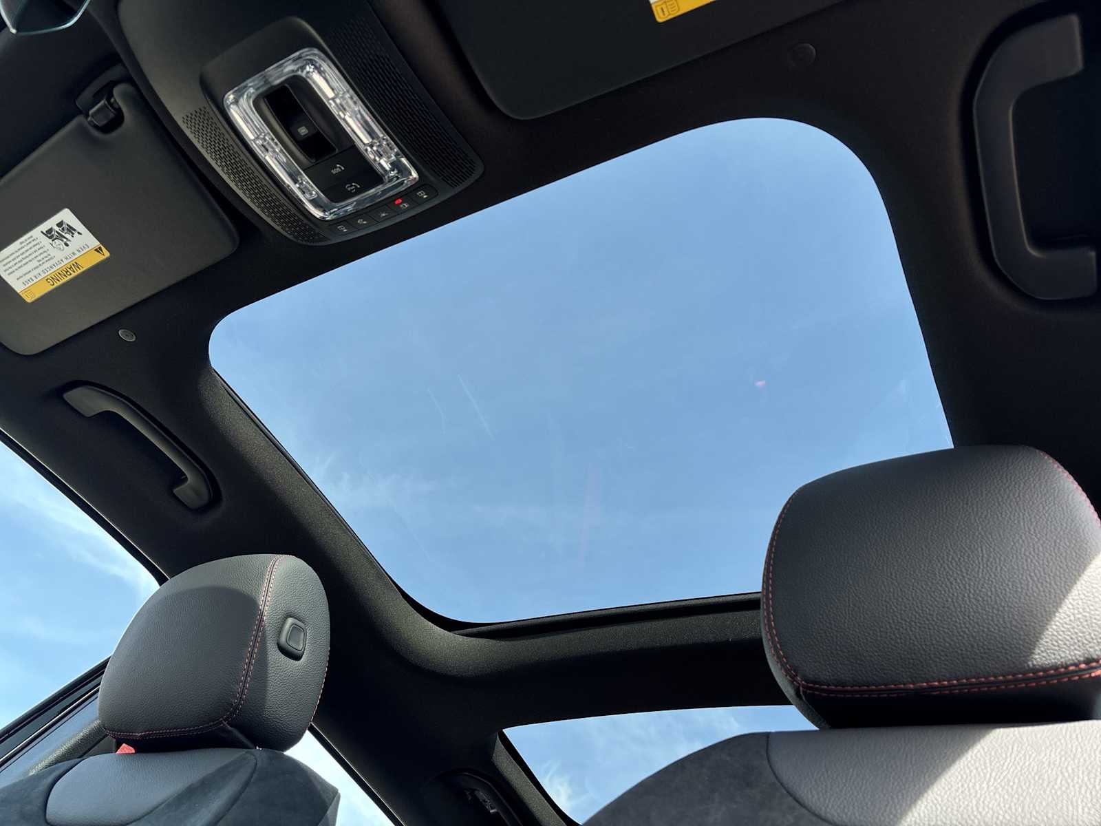 Thumbnail: 2026 Mercedes-Benz GLB - 17