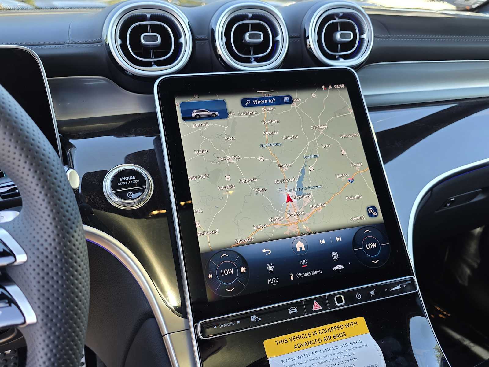 Thumbnail: 2026 Mercedes-Benz GLC - 9