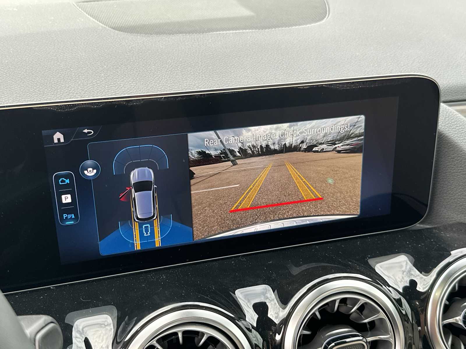 Thumbnail: 2026 Mercedes-Benz GLA - 23