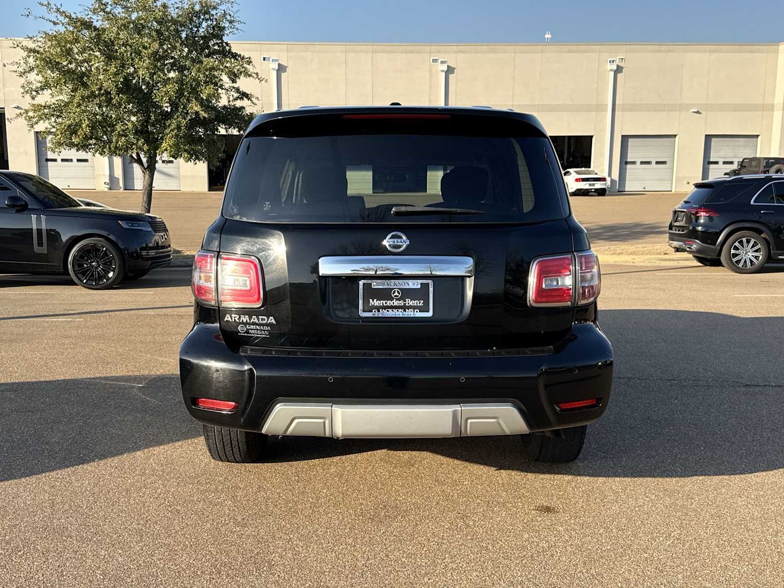 Thumbnail: 2017 Nissan Armada - 5