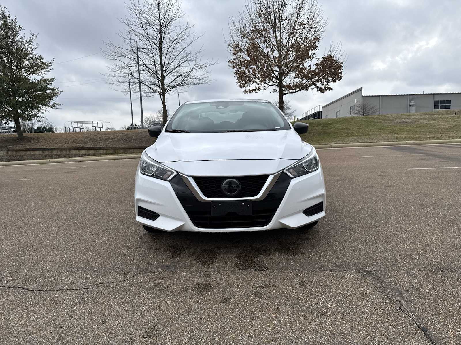 Thumbnail: 2021 Nissan Versa - 9