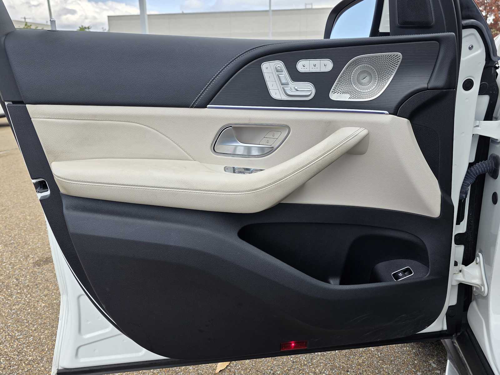 Thumbnail: 2023 Mercedes-Benz GLE - 5