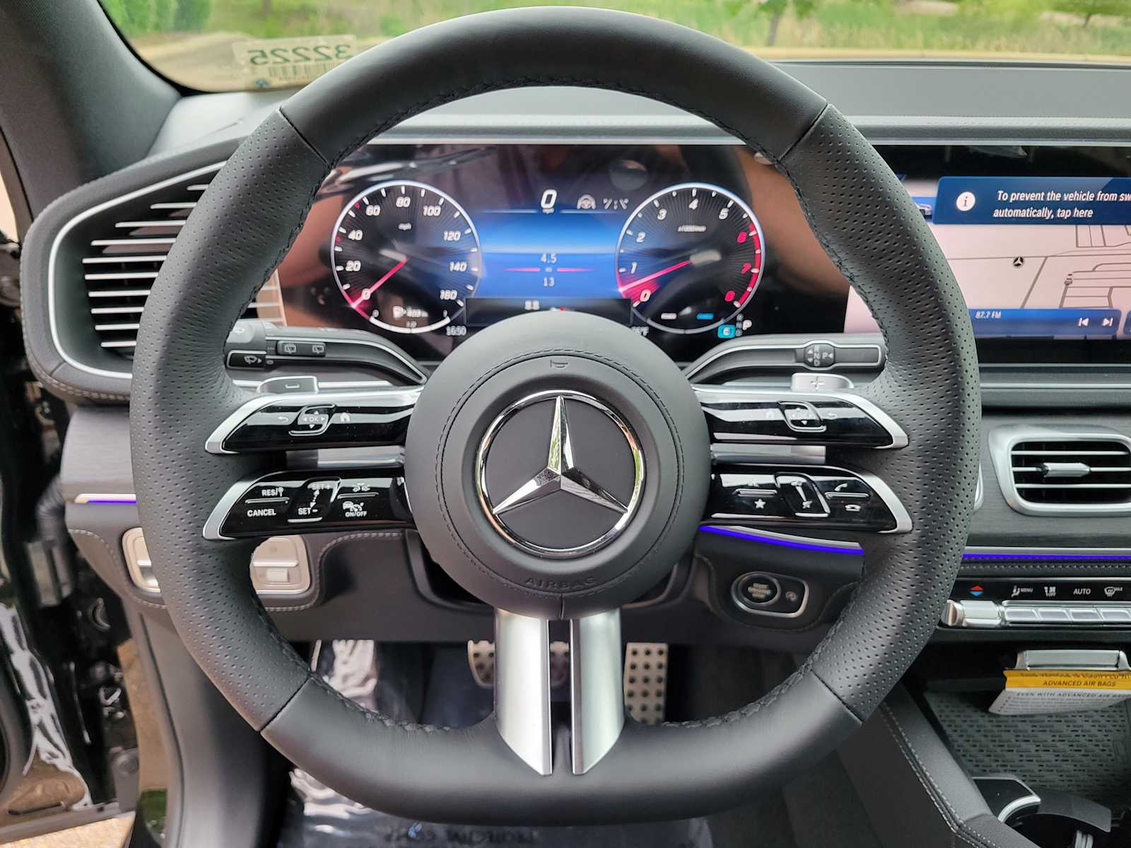 Thumbnail: 2025 Mercedes-Benz GLS - 18