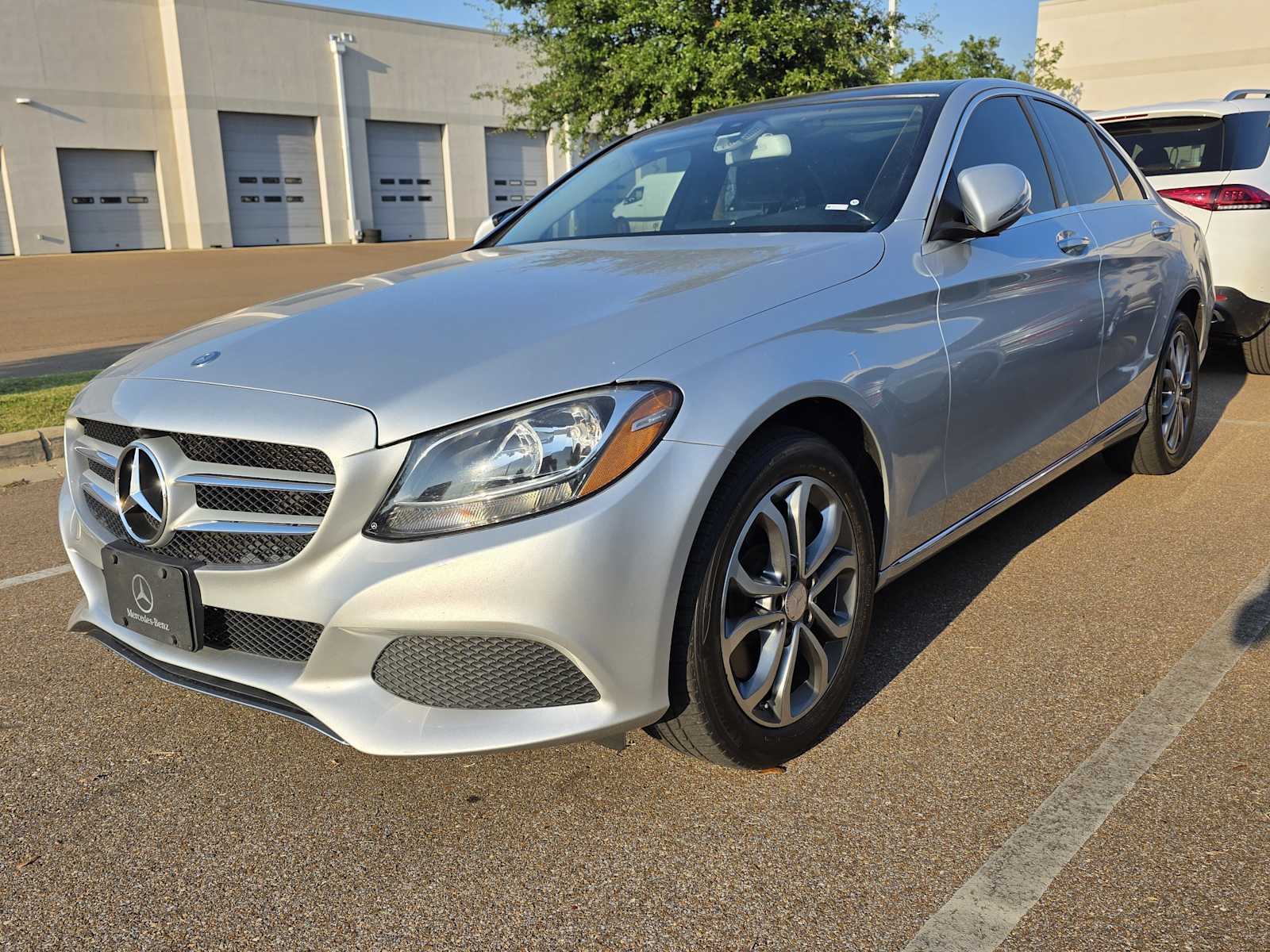 Thumbnail: 2016 Mercedes-Benz C-Class - 6