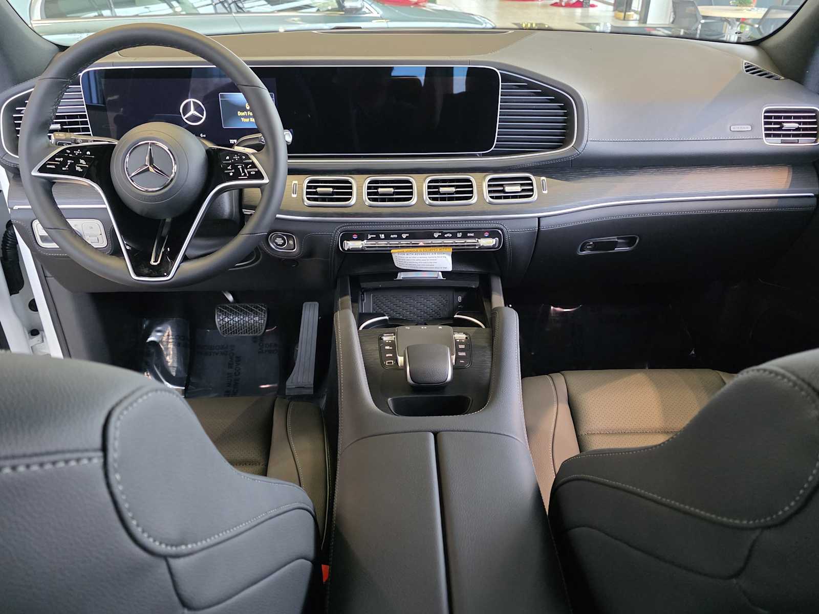 Thumbnail: 2026 Mercedes-Benz GLE - 6