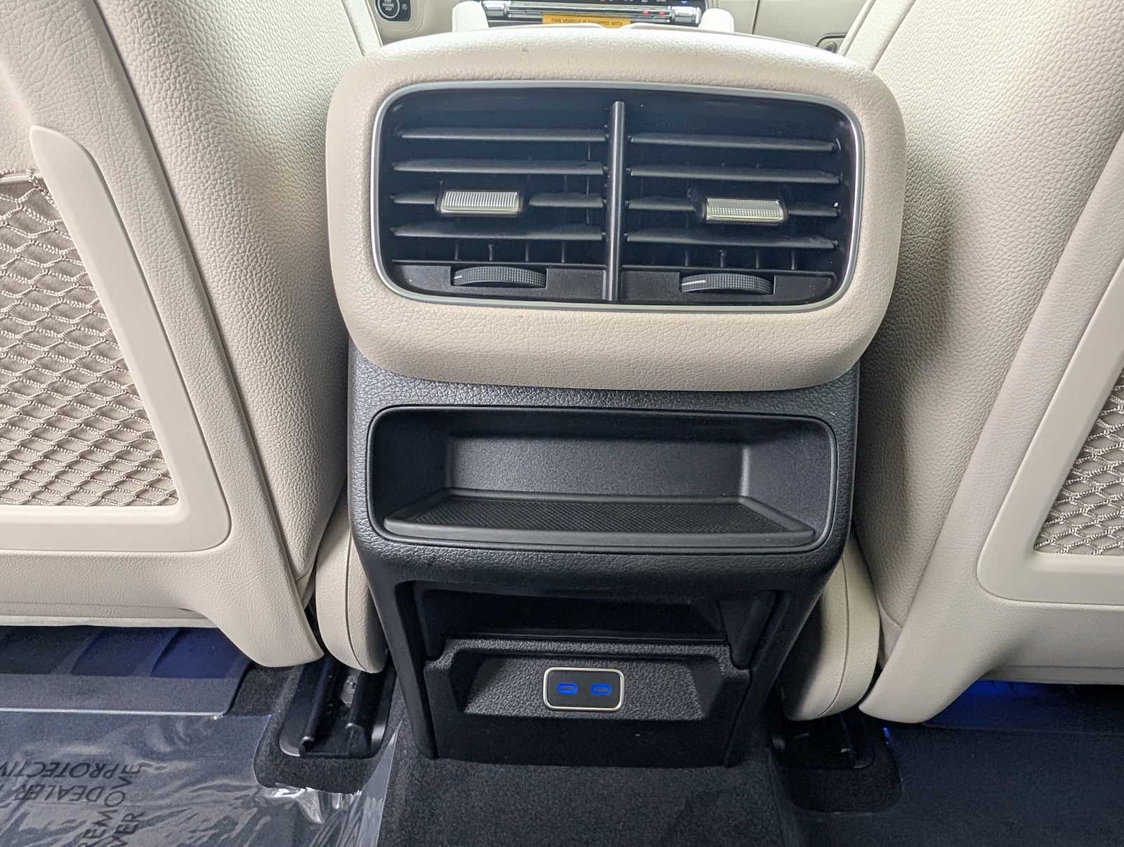 Thumbnail: 2026 Mercedes-Benz GLE - 22