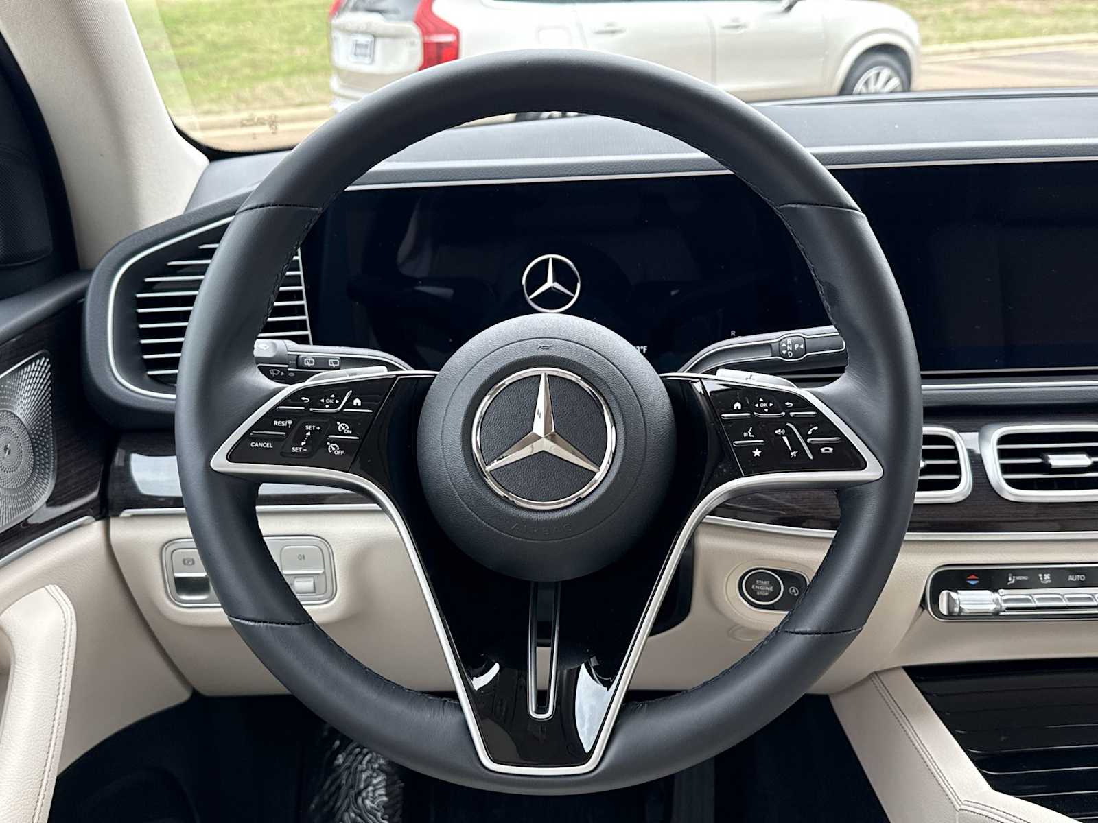 Thumbnail: 2026 Mercedes-Benz GLE - 21