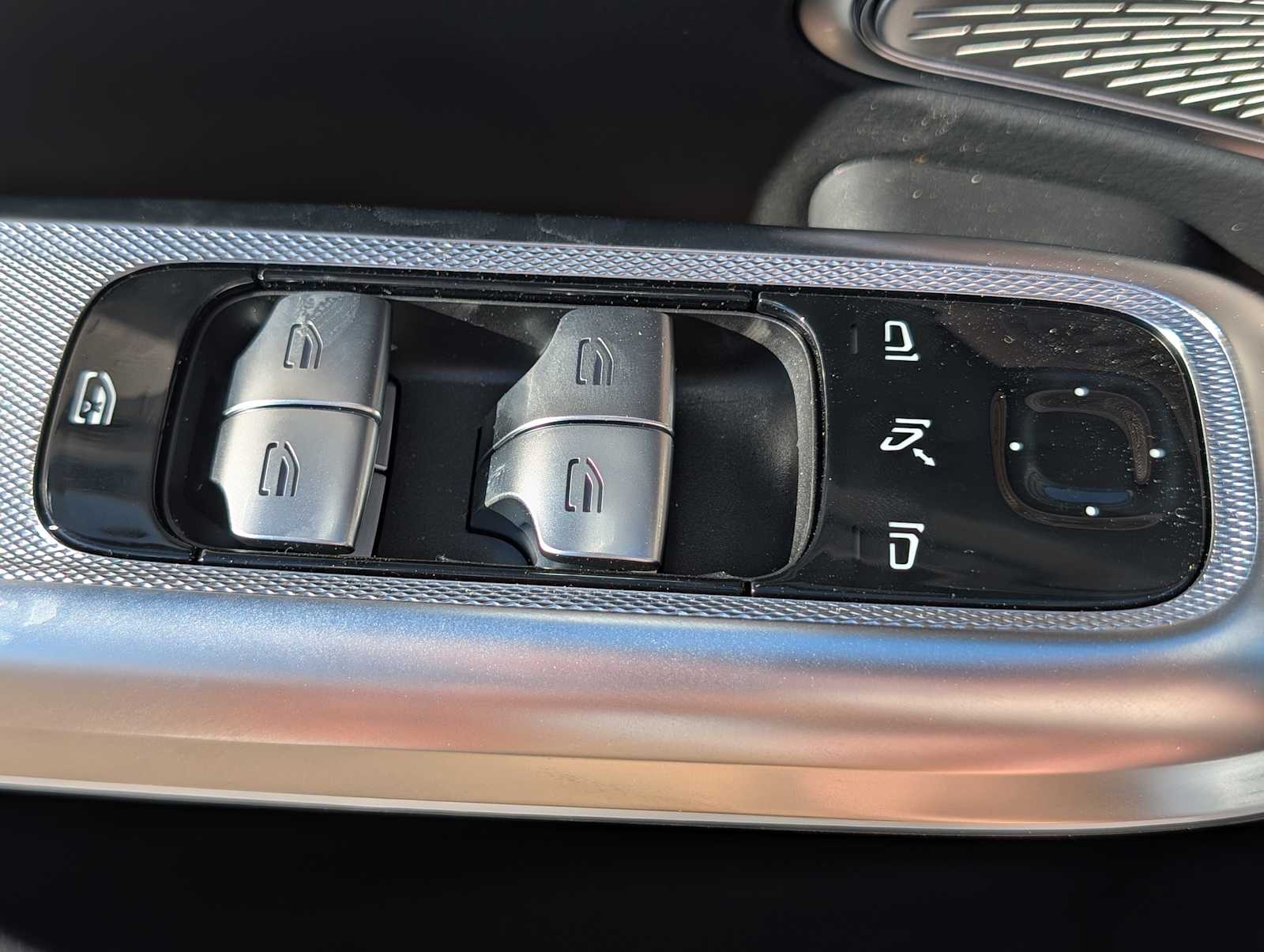 Thumbnail: 2026 Mercedes-Benz E-Class - 14