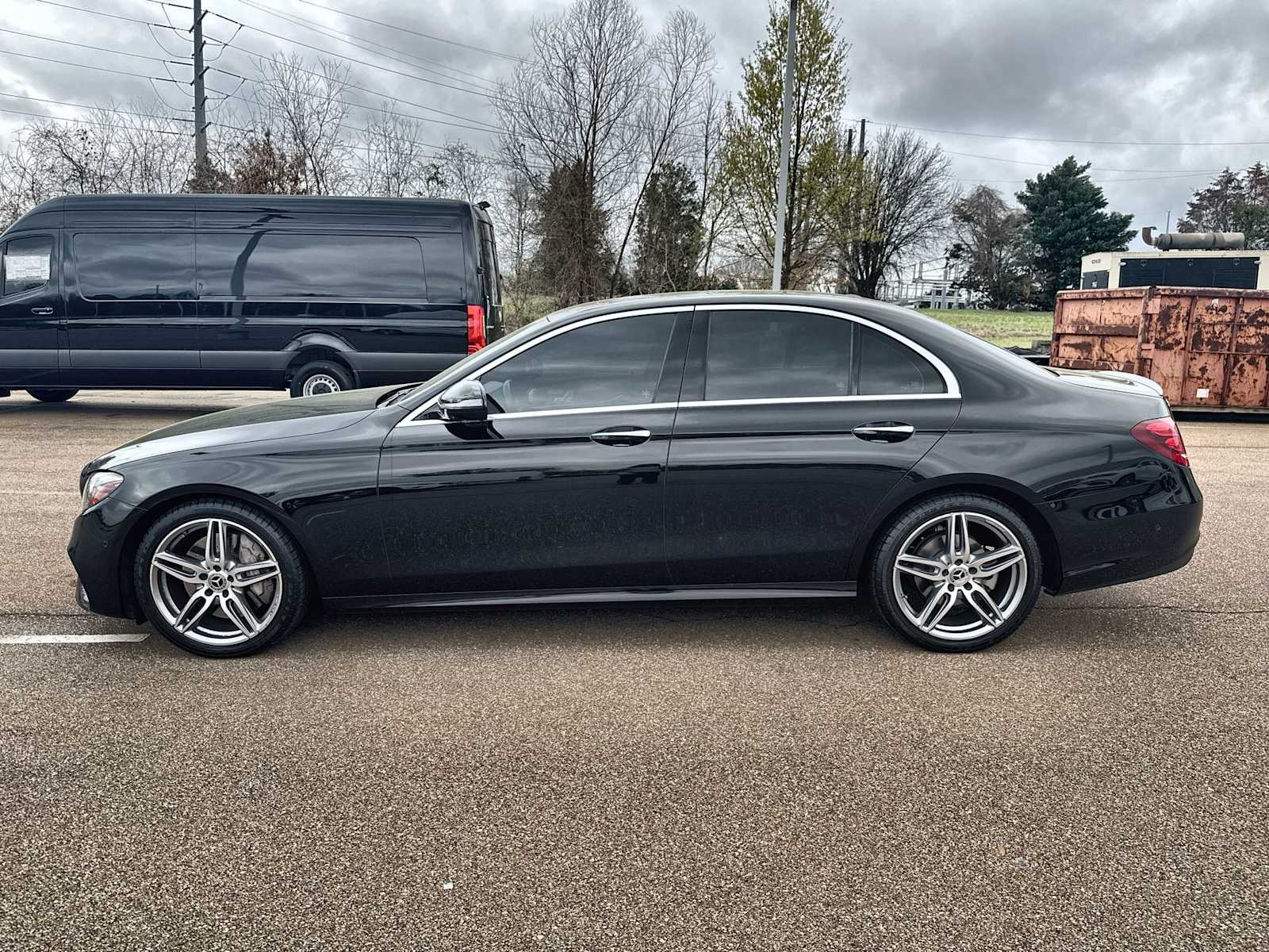 Thumbnail: 2019 Mercedes-Benz E-Class - 5