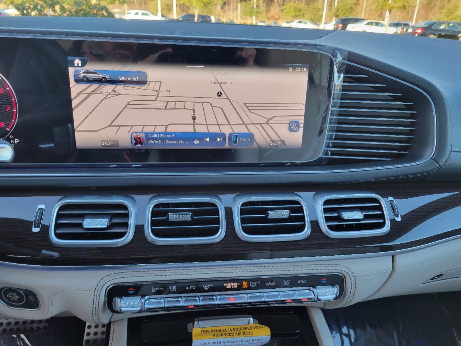 2025 Mercedes Benz GLS 450 photo 3