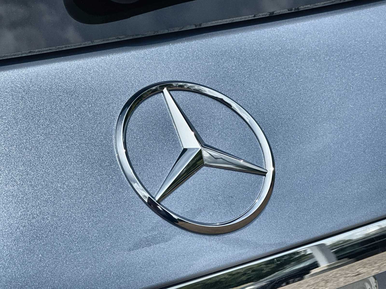 Thumbnail: 2026 Mercedes-Benz GLE - 16