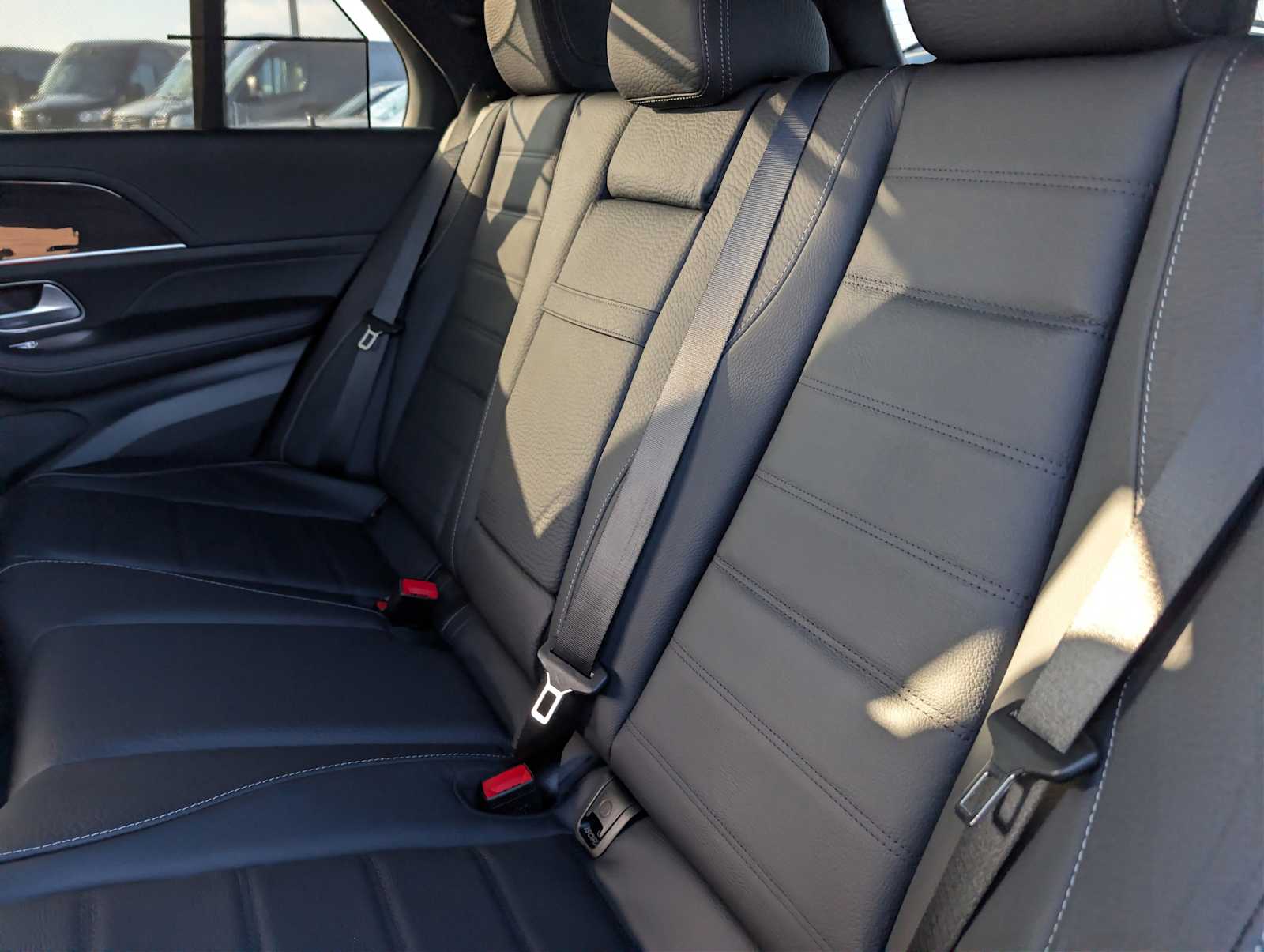 Thumbnail: 2026 Mercedes-Benz GLE - 4