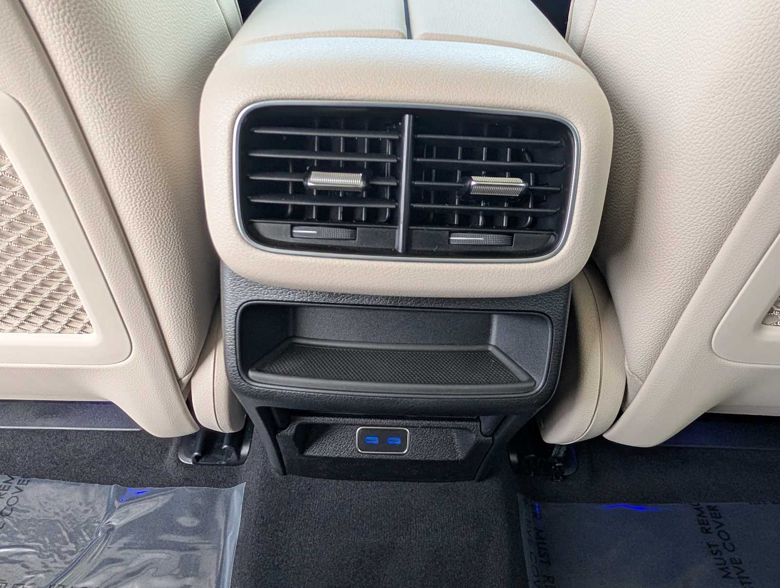 Thumbnail: 2026 Mercedes-Benz GLE - 22