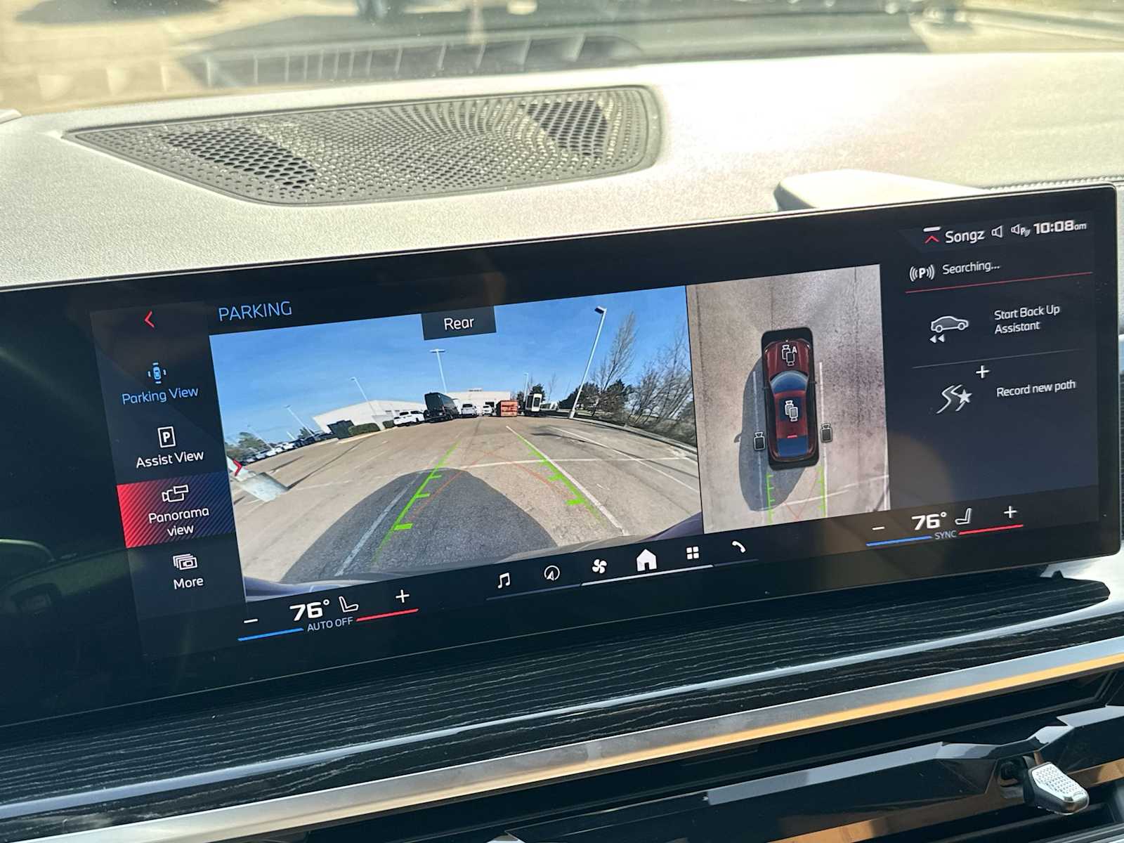 Thumbnail: 2025 BMW M6 - 23