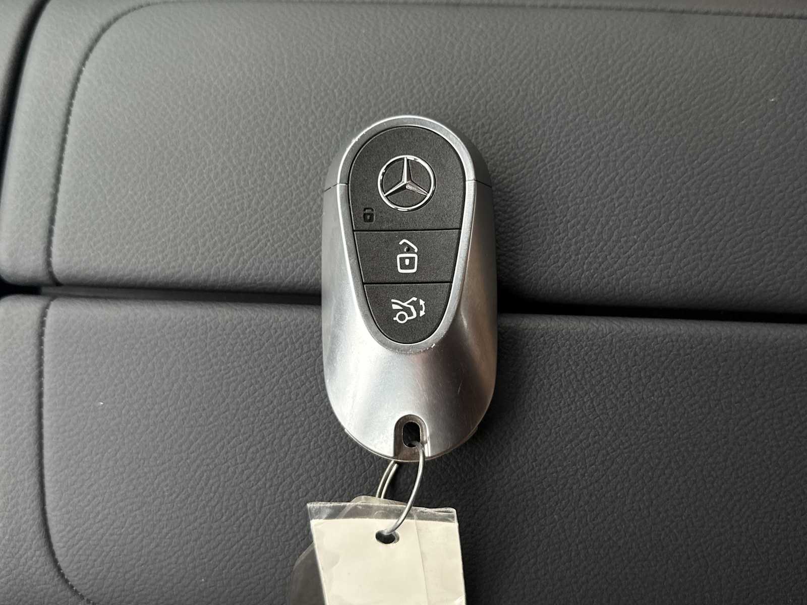 Thumbnail: 2026 Mercedes-Benz E-Class - 27