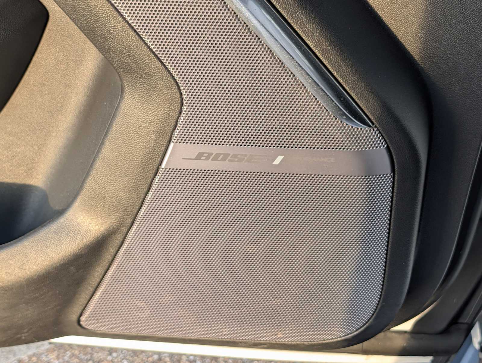 Thumbnail: 2024 GMC Yukon XL - 25