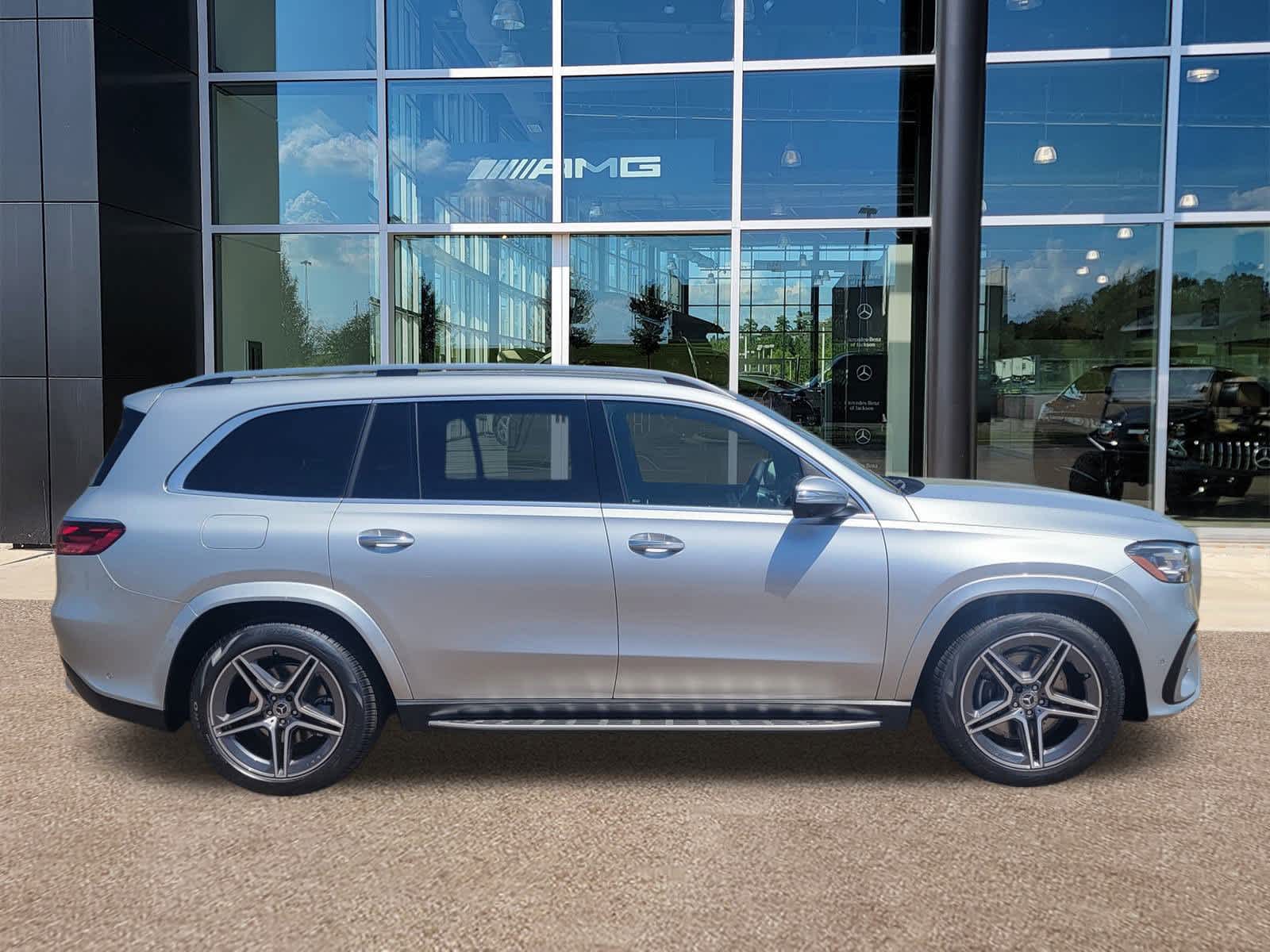 Thumbnail: 2025 Mercedes-Benz GLS - 26