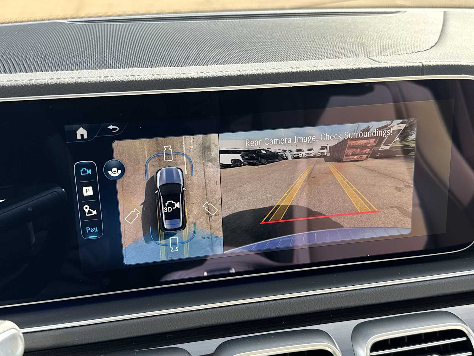 Thumbnail: 2026 Mercedes-Benz GLE - 23