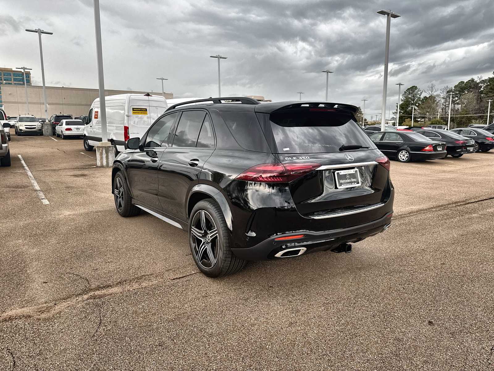 Thumbnail: 2026 Mercedes-Benz GLE - 6