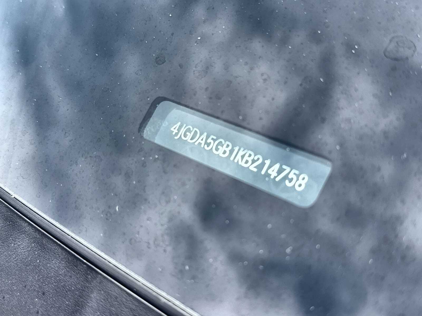 Thumbnail: 2019 Mercedes-Benz GLE - 25