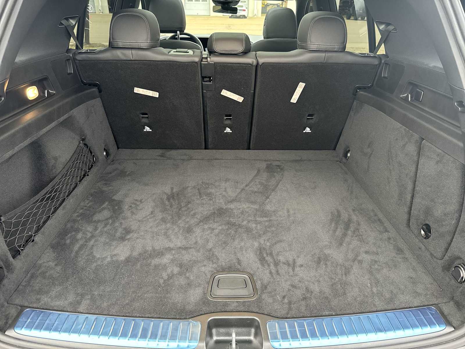 Thumbnail: 2026 Mercedes-Benz GLE - 26