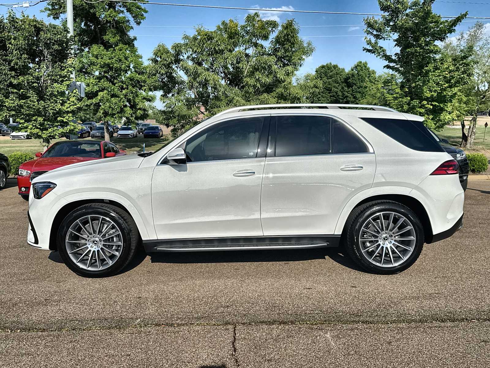 Thumbnail: 2026 Mercedes-Benz GLE - 5