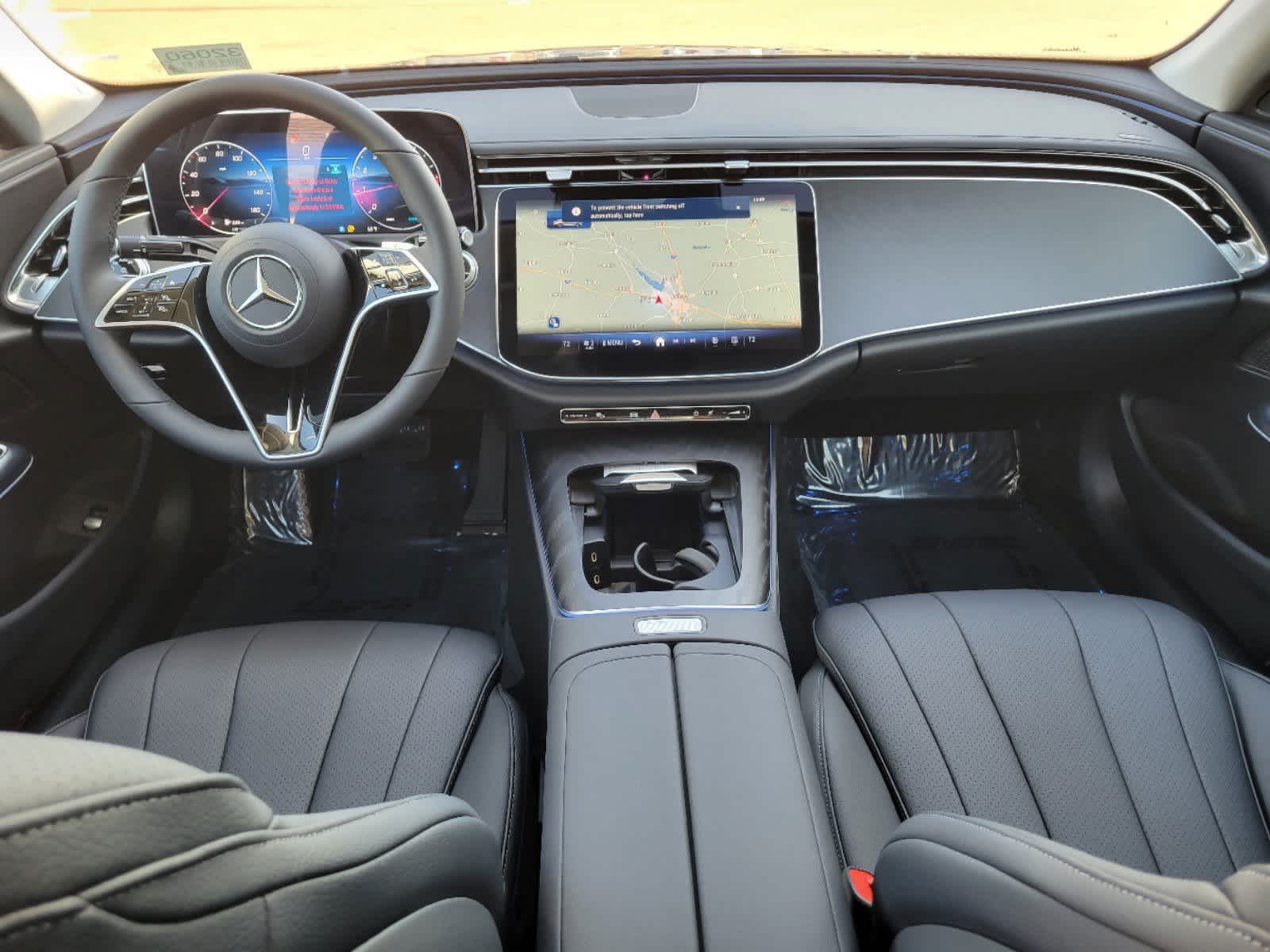 Thumbnail: 2025 Mercedes-Benz E-Class - 7