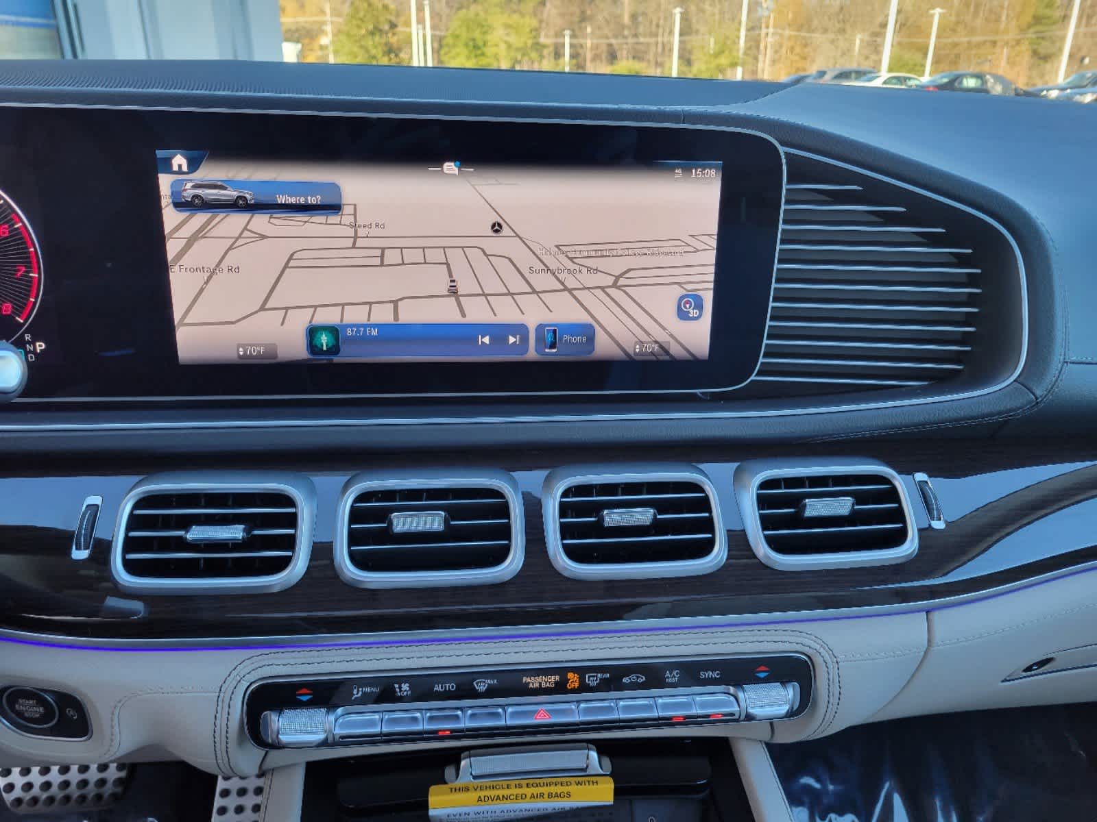 2025 Mercedes Benz GLS 450 photo 3