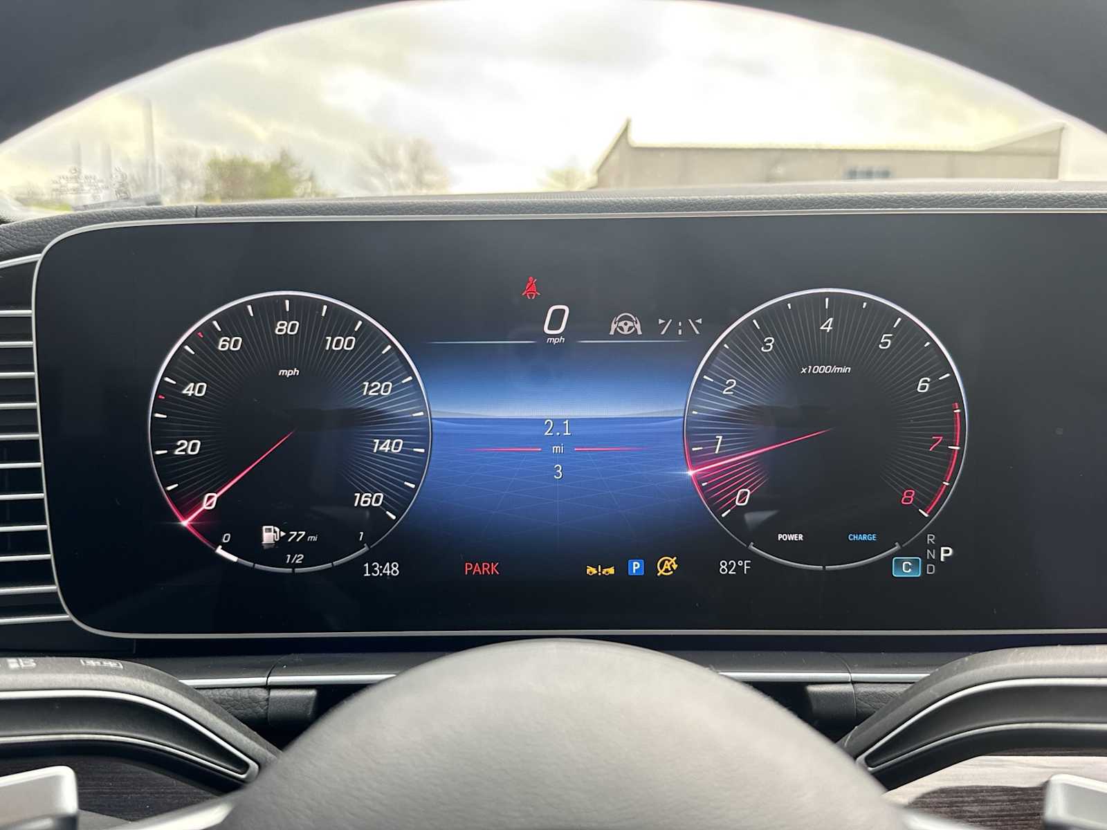 Thumbnail: 2026 Mercedes-Benz GLE - 25