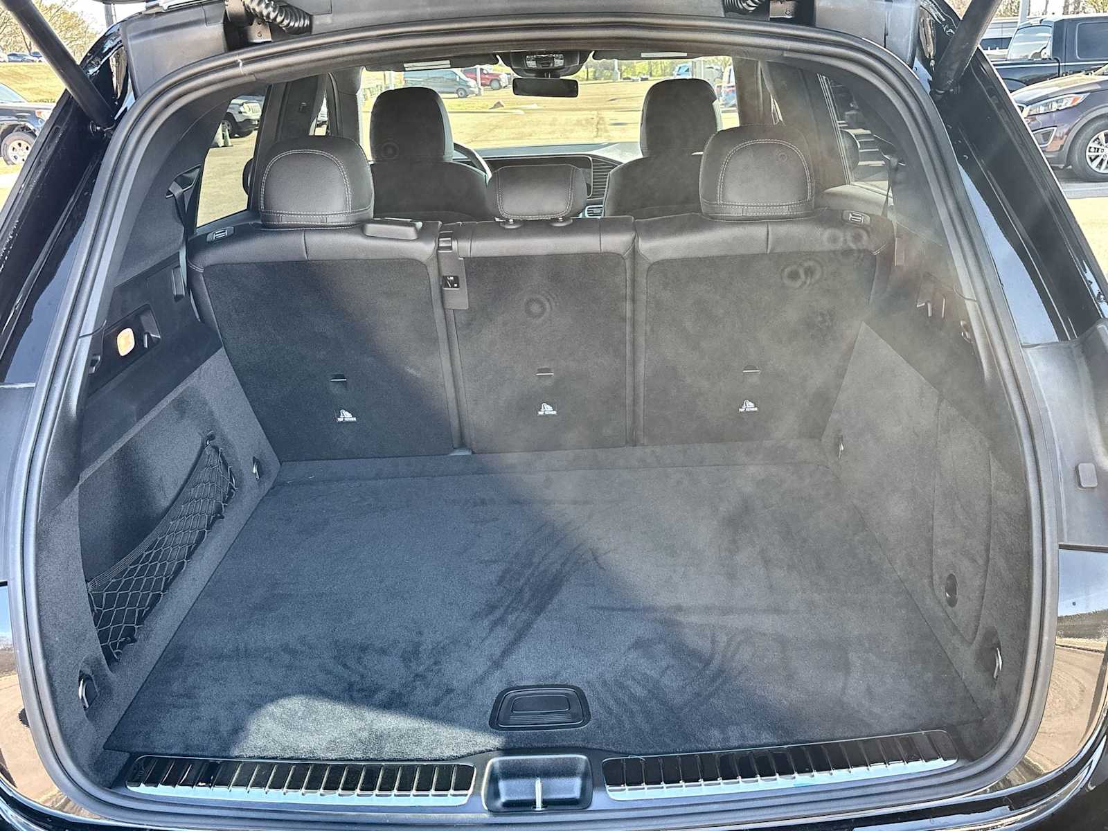 Thumbnail: 2026 Mercedes-Benz GLE - 16