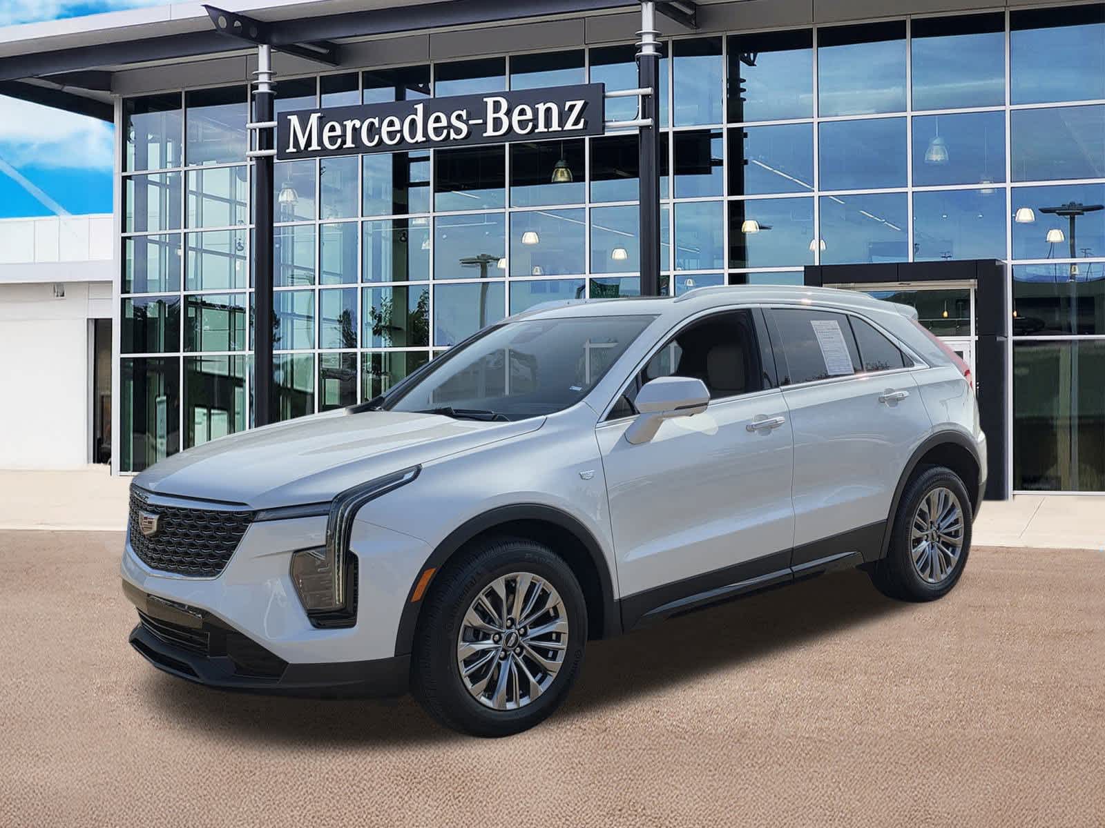 Thumbnail: 2025 Cadillac XT4 - 1