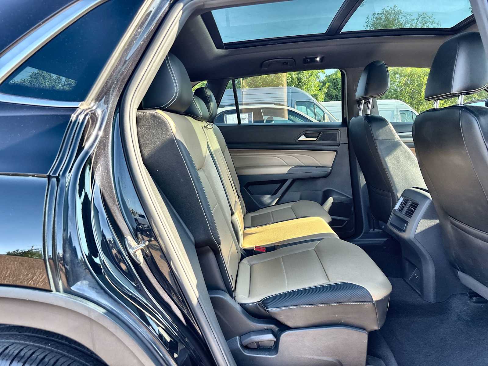 Thumbnail: 2021 Volkswagen Atlas - 19