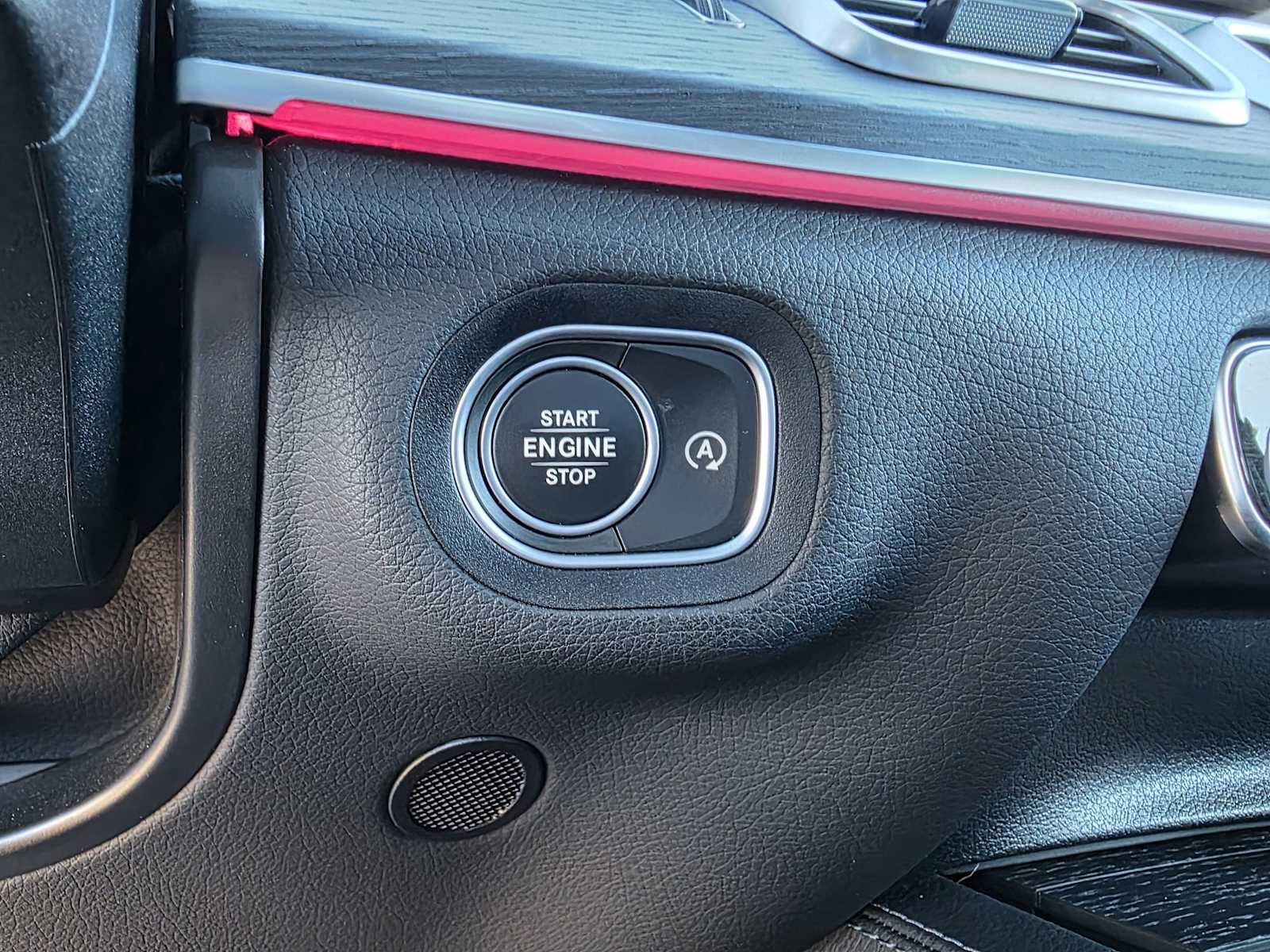 Thumbnail: 2025 Mercedes-Benz GLS - 23