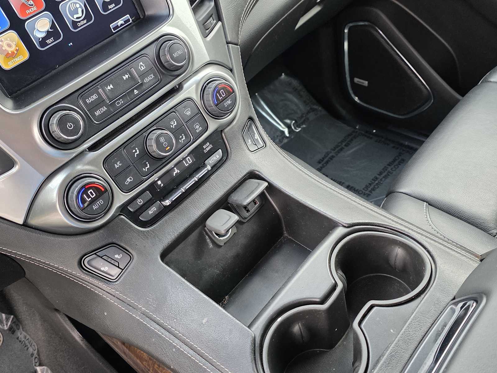 Thumbnail: 2019 Chevrolet Tahoe - 20