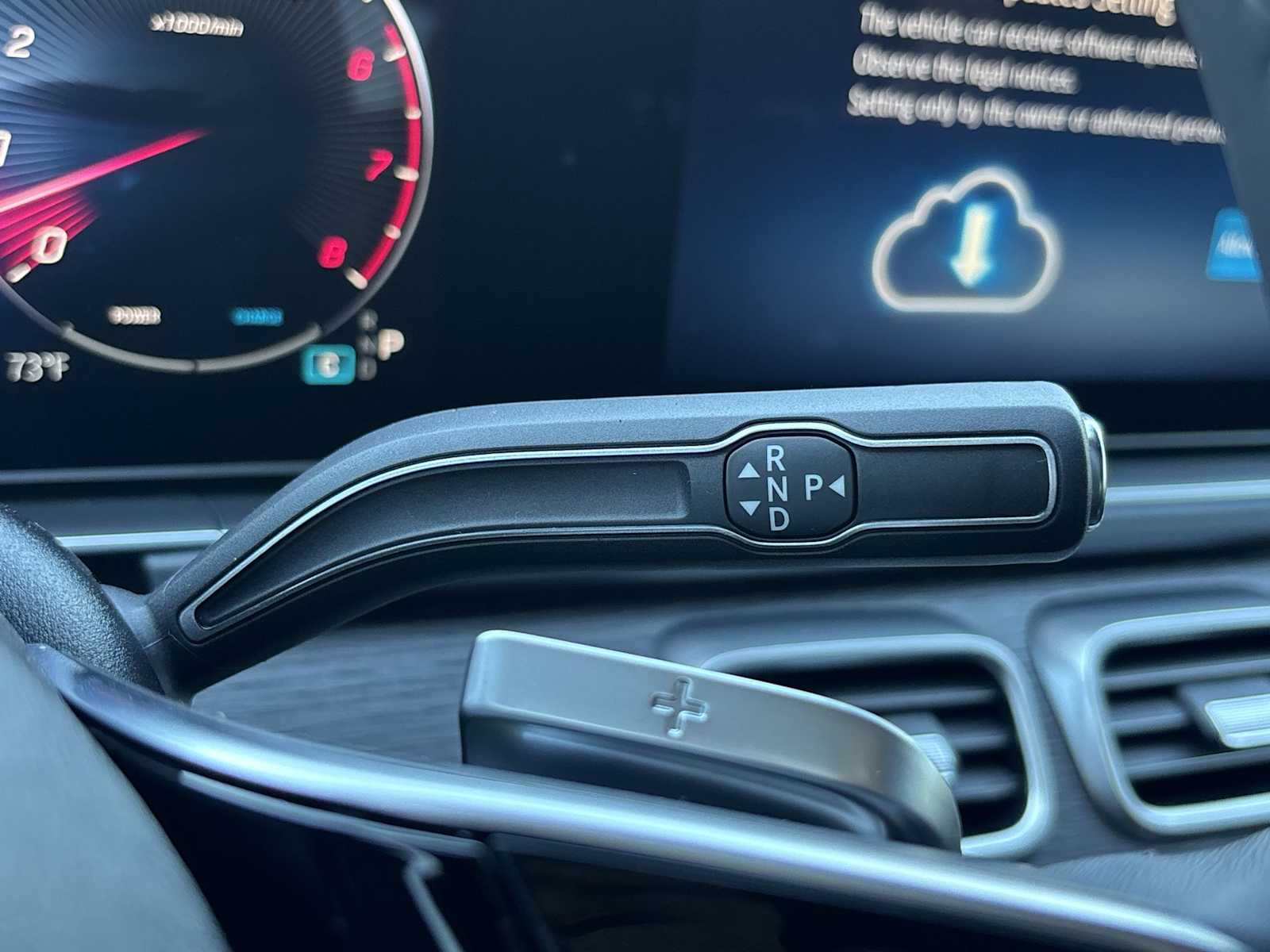 Thumbnail: 2026 Mercedes-Benz GLE - 23