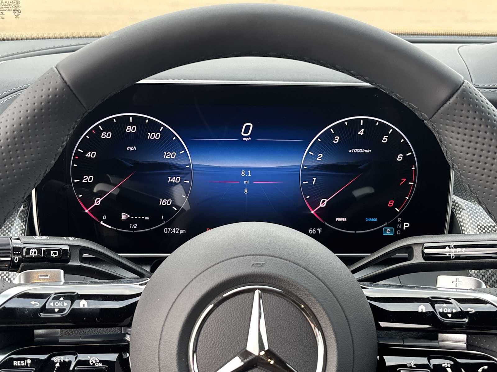 Thumbnail: 2026 Mercedes-Benz GLC - 24