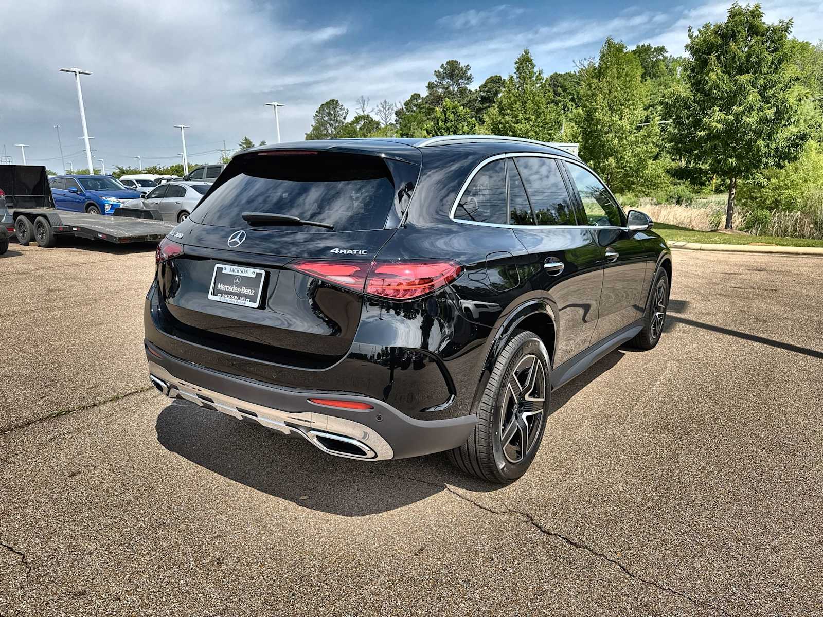 Thumbnail: 2026 Mercedes-Benz GLC - 8