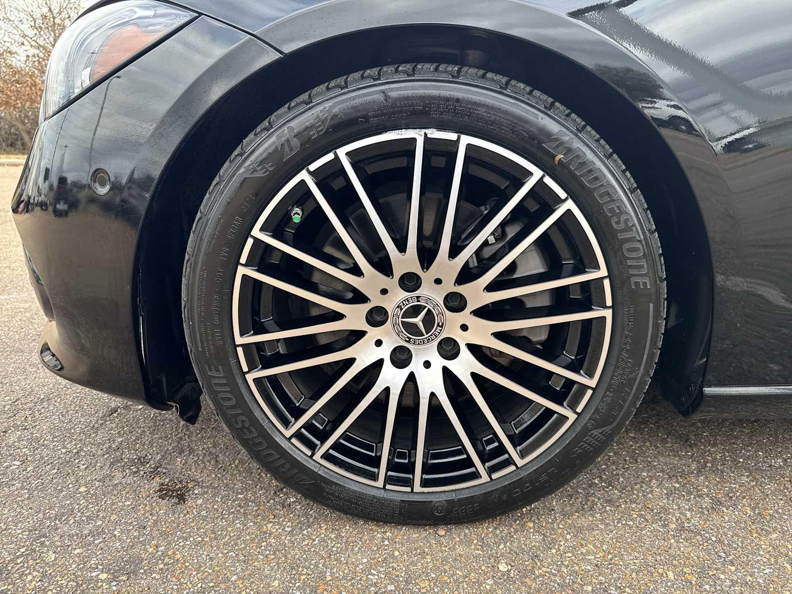 Thumbnail: 2023 Mercedes-Benz C-Class - 12