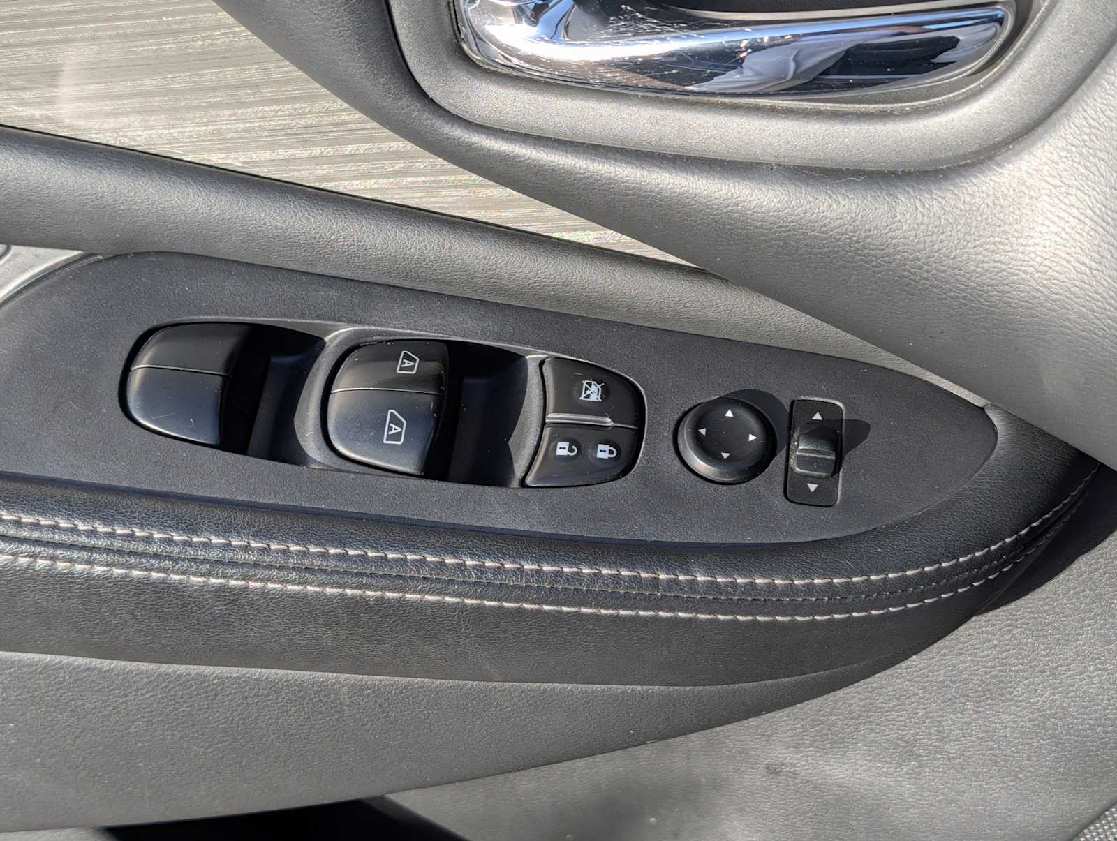 Thumbnail: 2018 Nissan Murano - 24