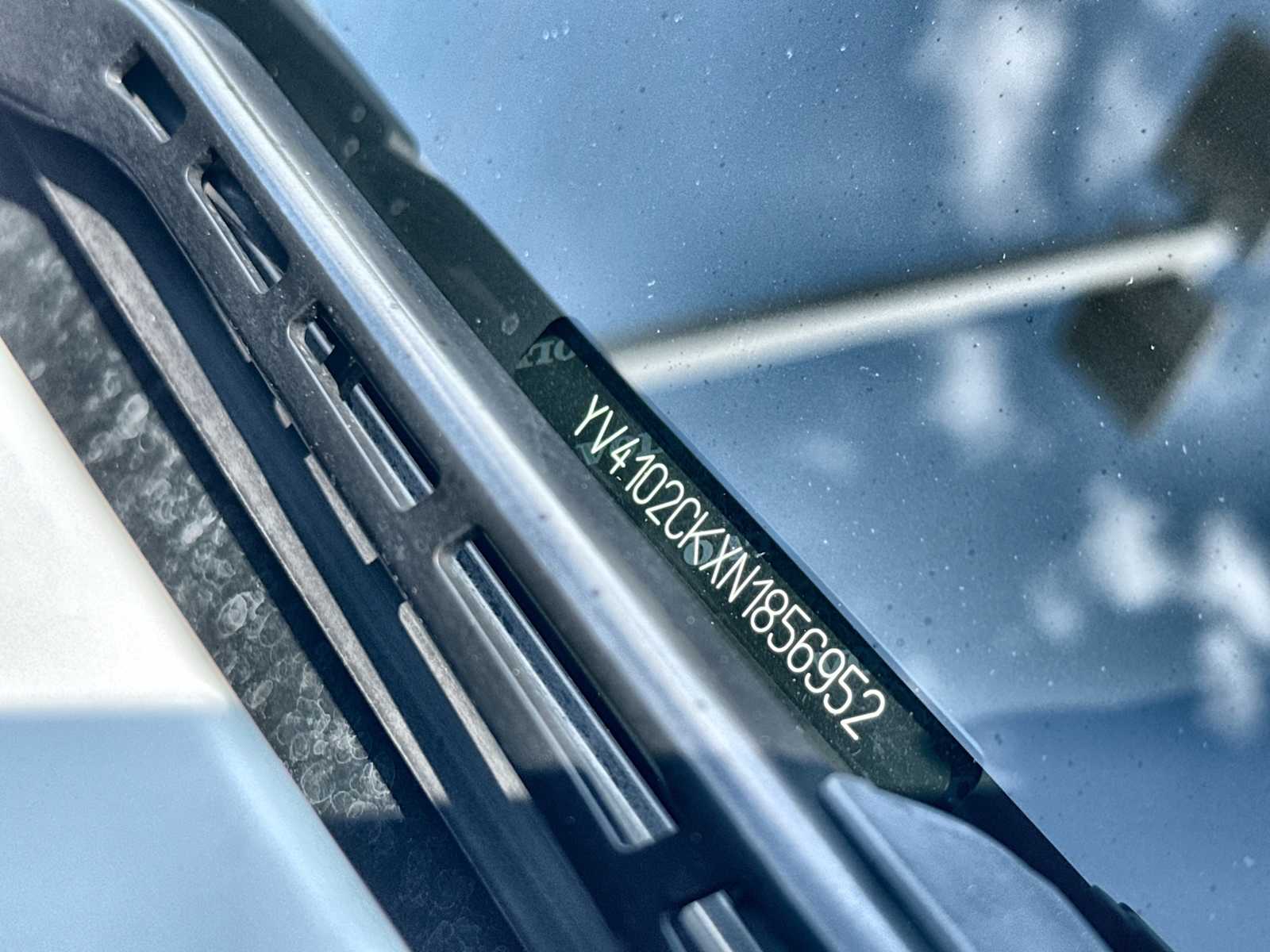 Thumbnail: 2022 Volvo XC90 - 25