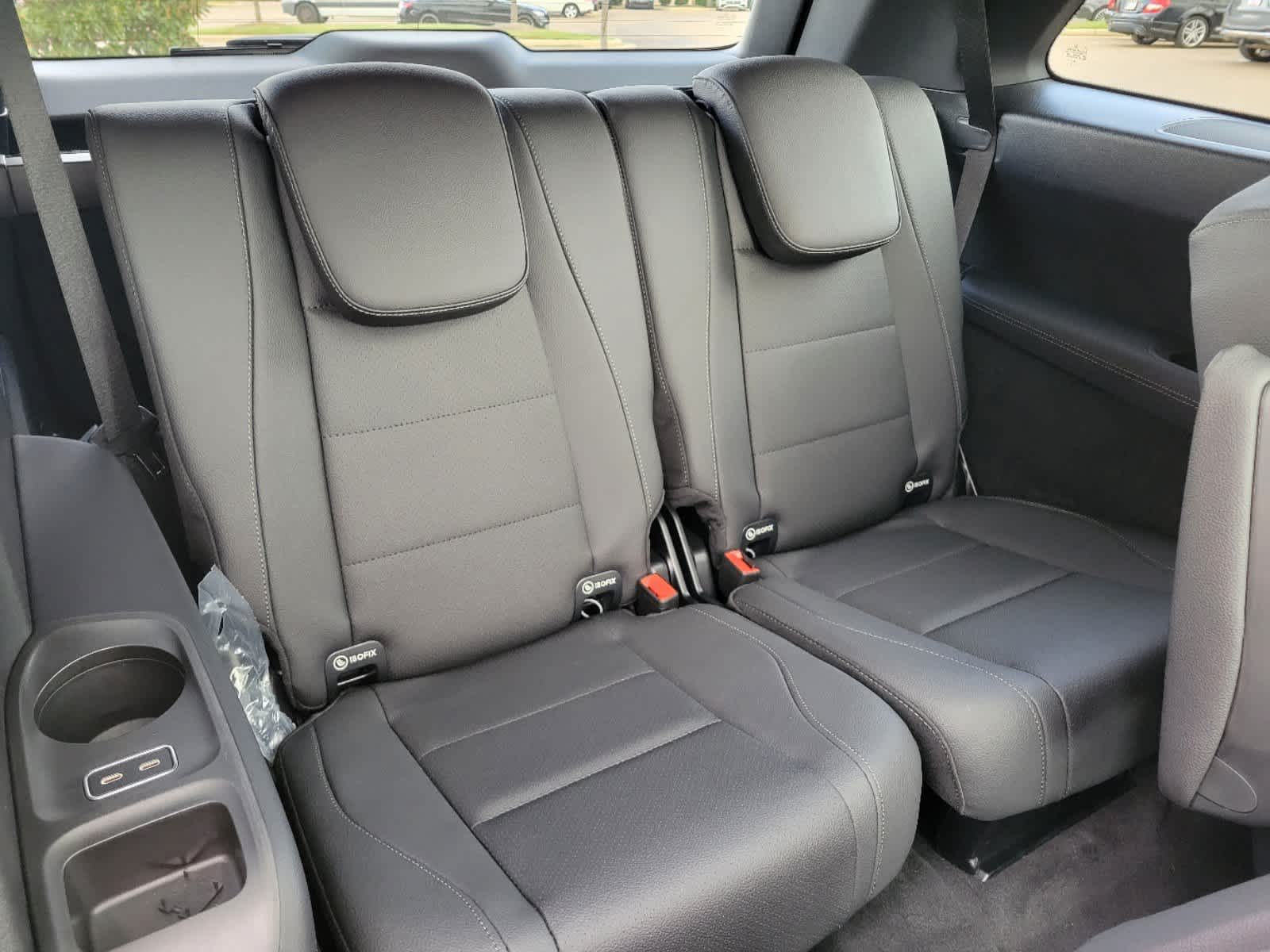 Thumbnail: 2025 Mercedes-Benz GLS - 24