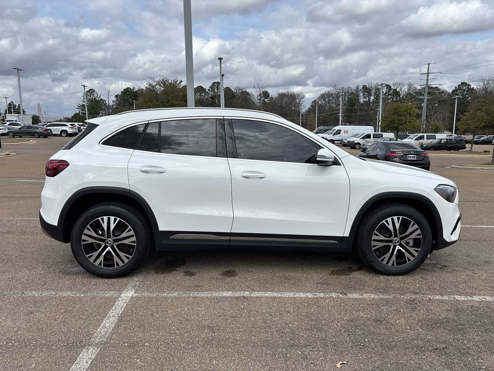 Thumbnail: 2026 Mercedes-Benz GLA - 7