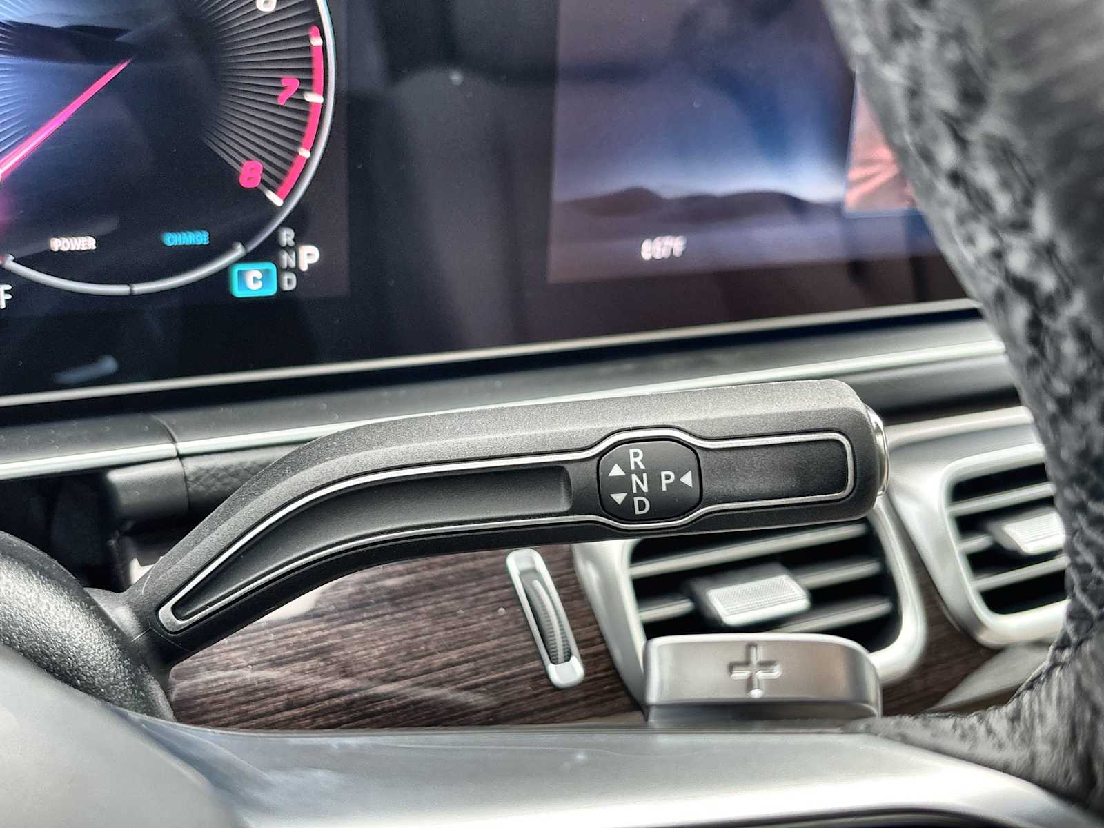 Thumbnail: 2026 Mercedes-Benz GLS - 23