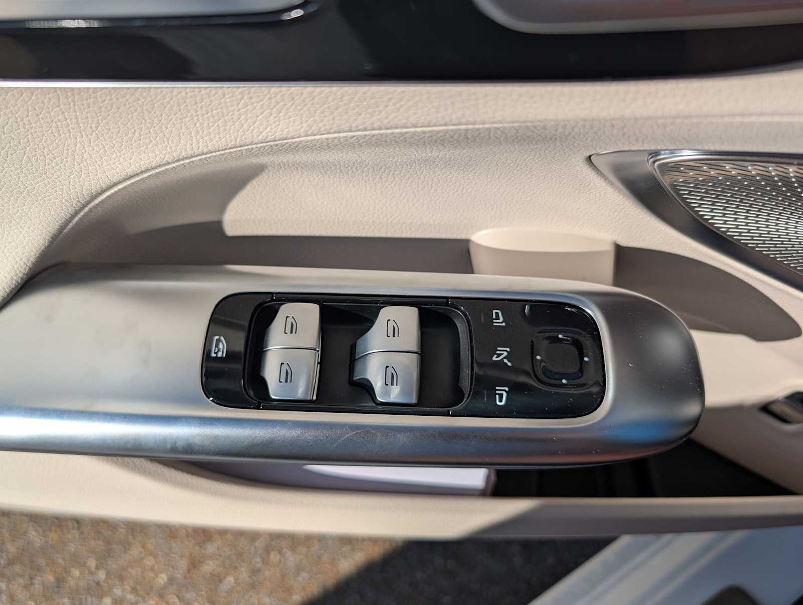 Thumbnail: 2026 Mercedes-Benz C-Class - 17