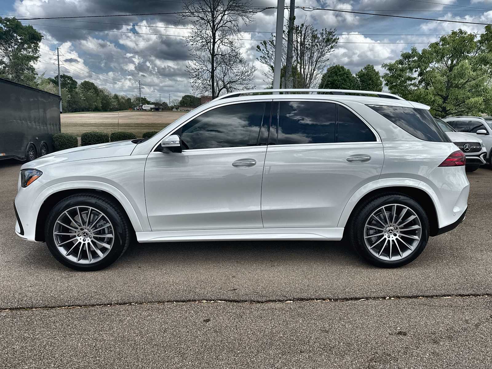 Thumbnail: 2026 Mercedes-Benz GLE - 5