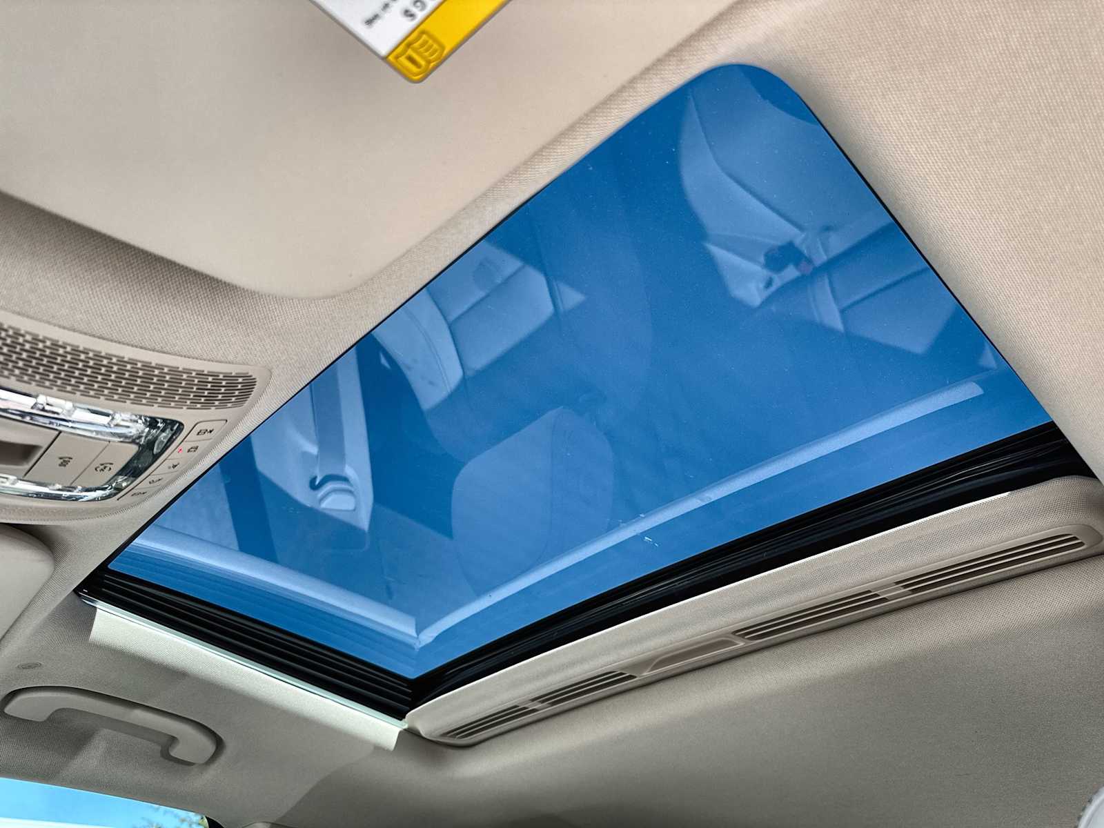 Thumbnail: 2026 Mercedes-Benz GLE - 28