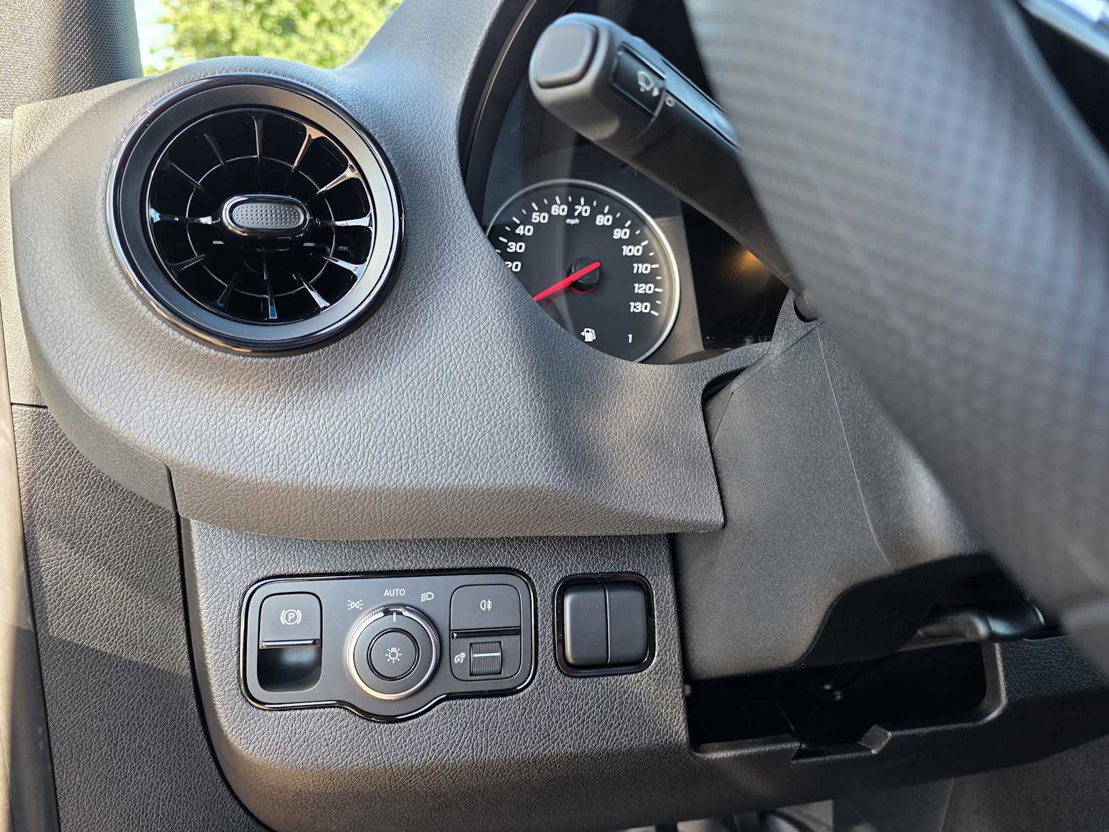 Thumbnail: 2026 Mercedes-Benz Sprinter - 26