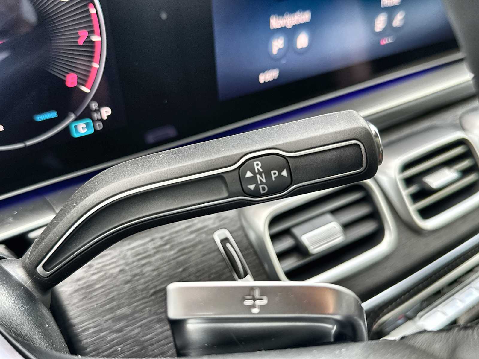 Thumbnail: 2026 Mercedes-Benz GLE - 23