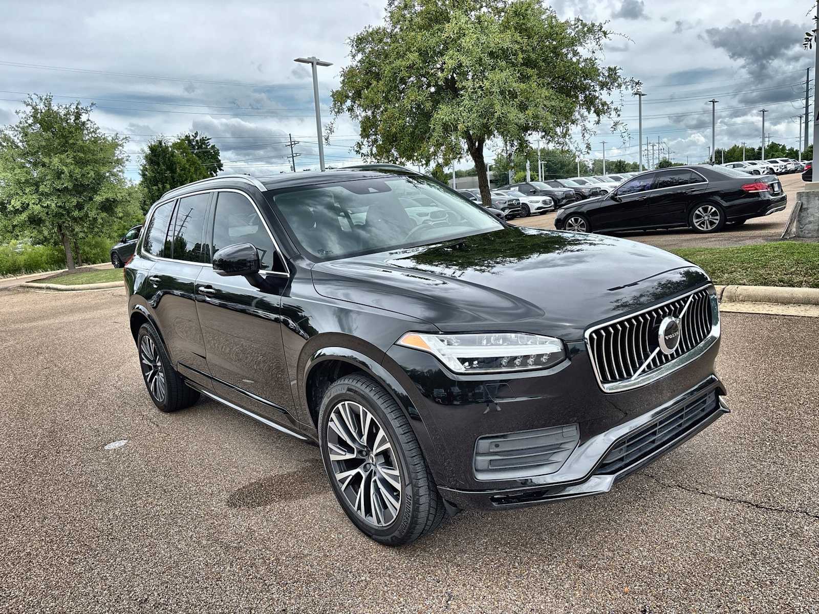Thumbnail: 2021 Volvo XC90 - 11