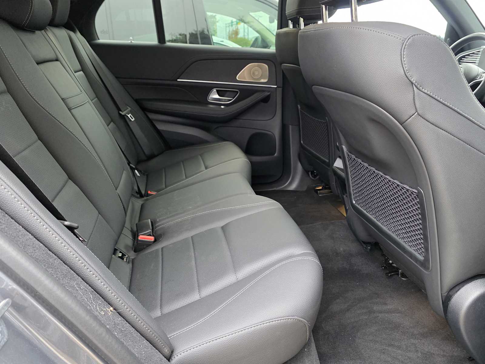 Thumbnail: 2025 Mercedes-Benz GLE - 6